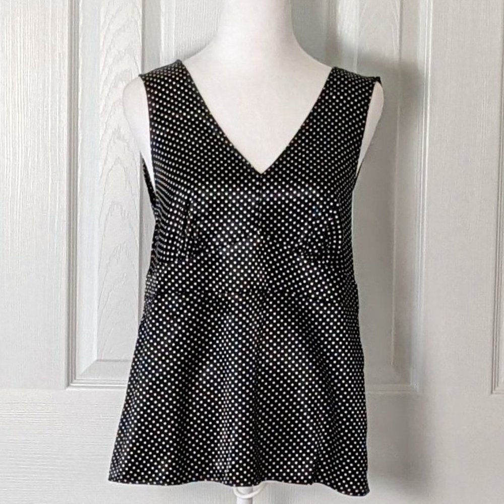 GH BASS & CO Women's  Sleeveless Top Blouse Size M Black Polka Dots NWOT